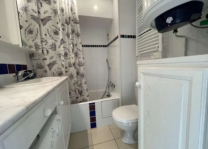 Studio Mezzanine 4 Pers, Plage à 50m, Parking Privé - FR-1-224C-591 Apartamento *